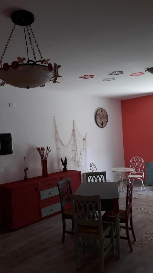 フォンディ La Rezztella Bed & Breakfast エクステリア 写真